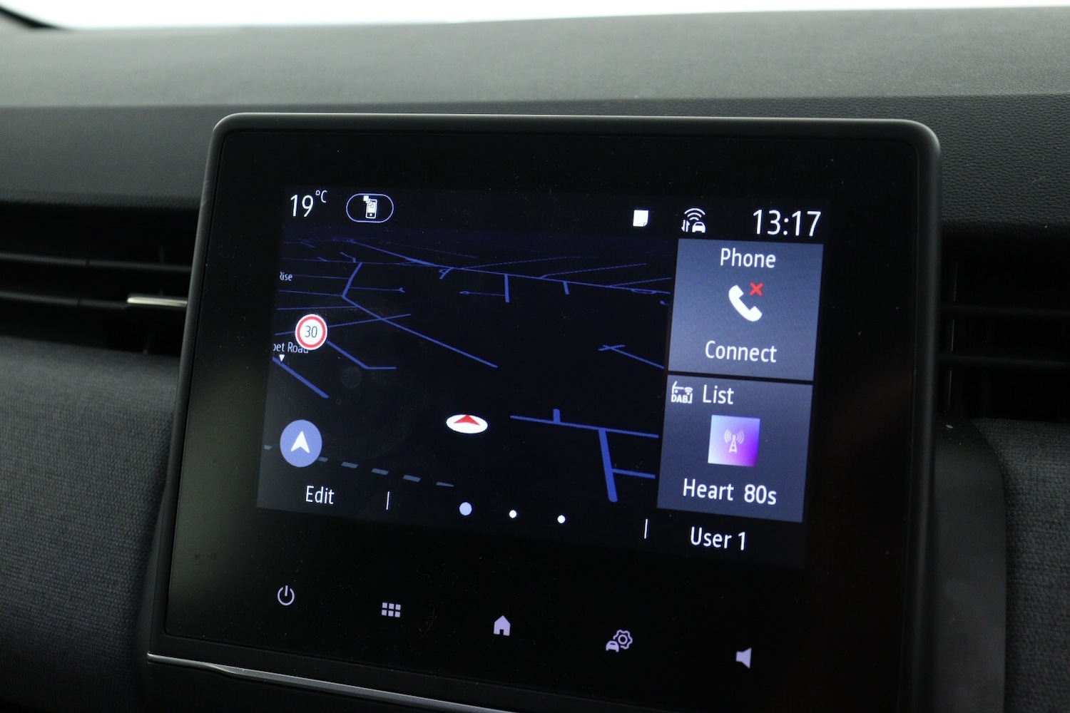 Used Renault Clio 2024 for sale - 77434751: Photo 15