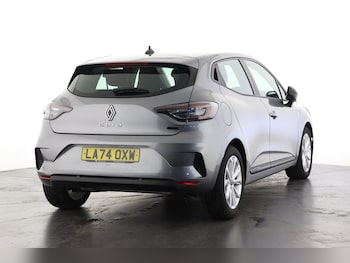 Used Renault Clio 2024 for sale - 77434751: Photo