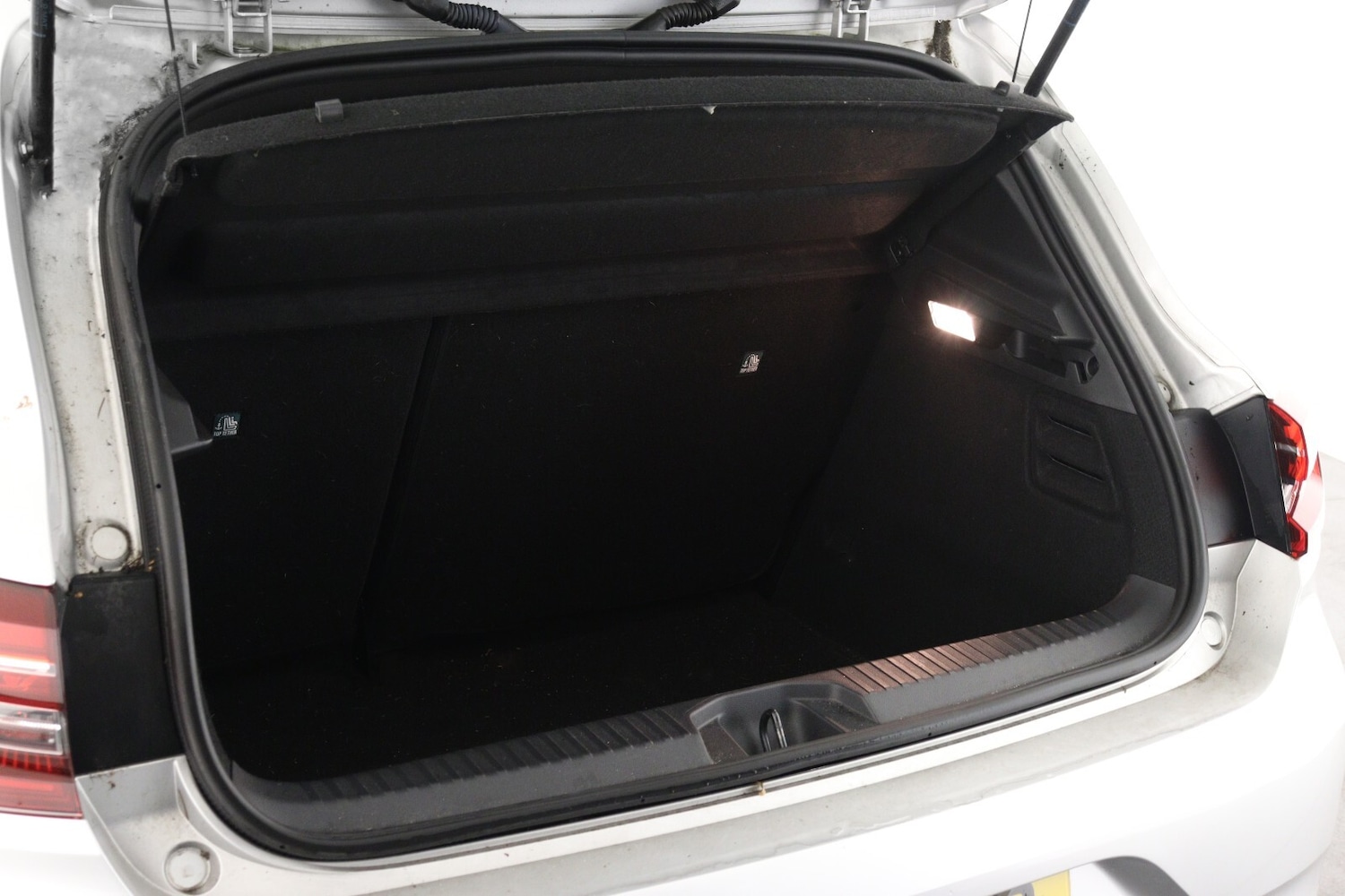 Used Renault Clio 2022 for sale - 76870114: Photo 10