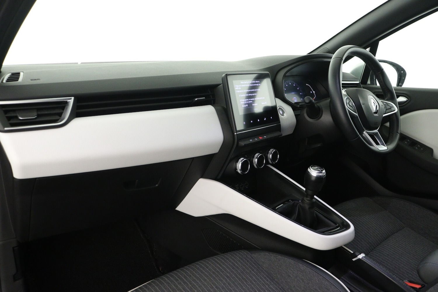 Used Renault Clio 2022 for sale - 76870114: Photo 12