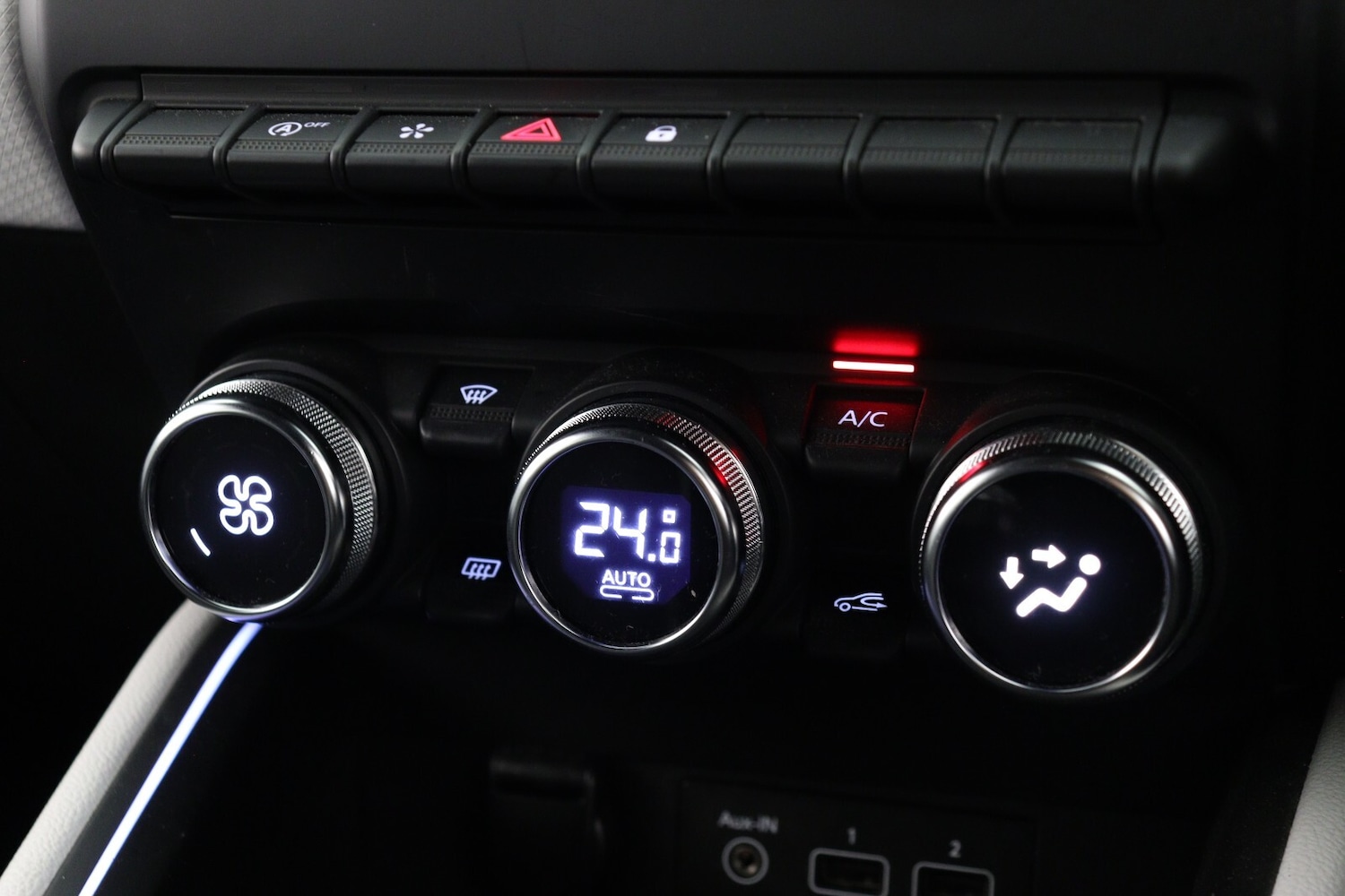 Used Renault Clio 2022 for sale - 76870114: Photo 20