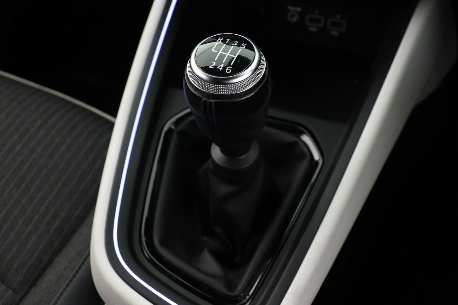 Used Renault Clio 2022 for sale - 76870114: Photo 21