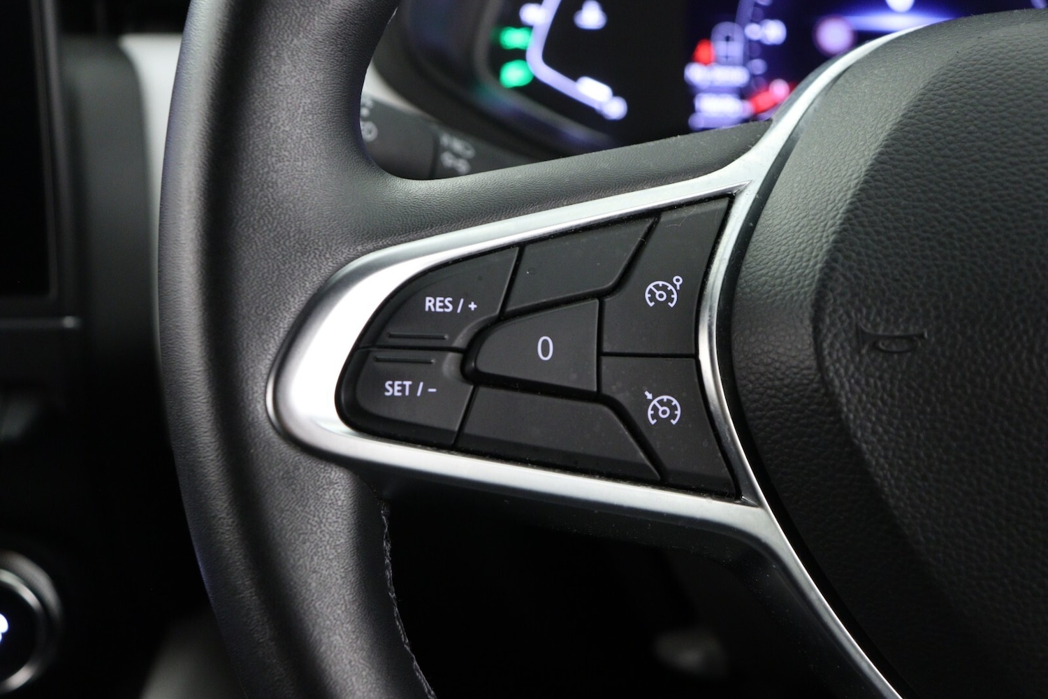 Used Renault Clio 2022 for sale - 76870114: Photo 22