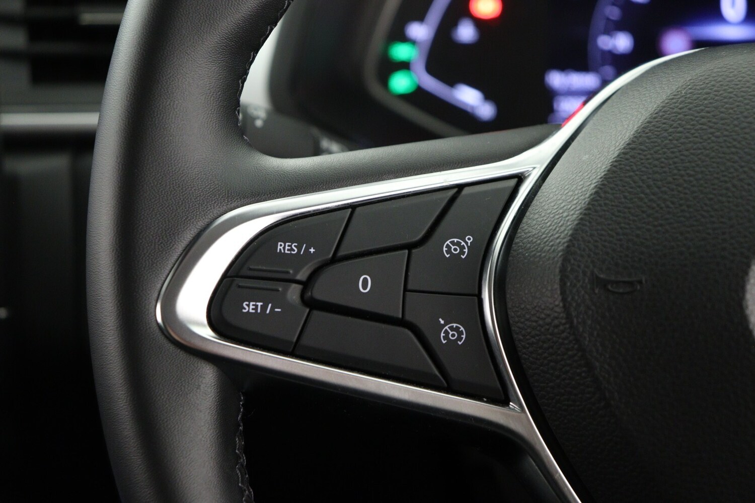 Used Renault Captur 2024 for sale - 77545192: Photo 23