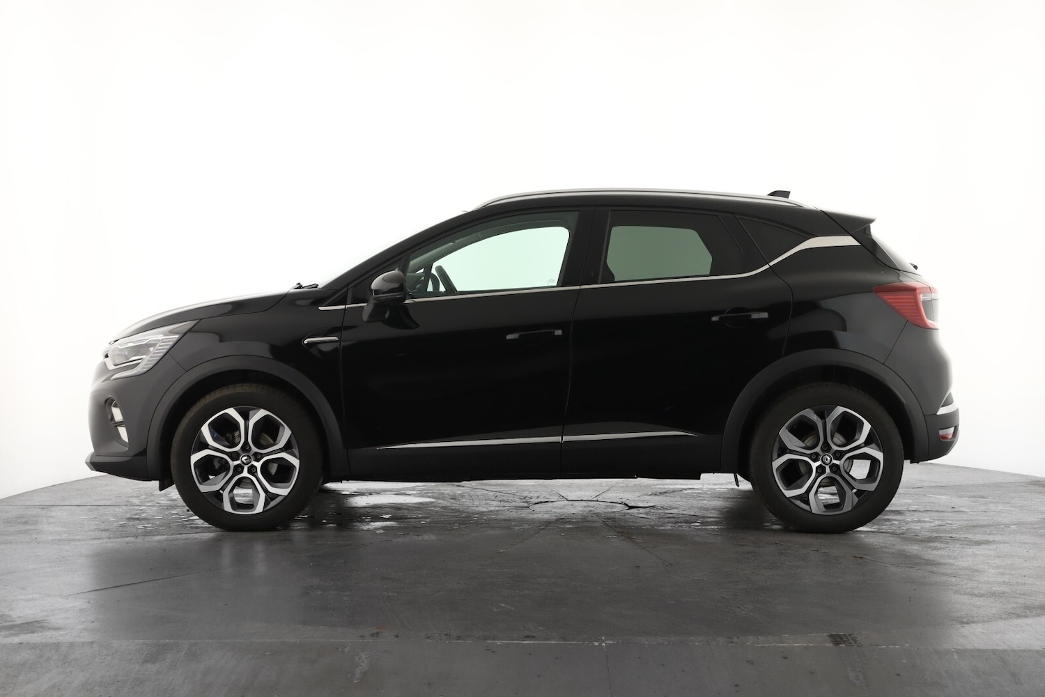 Used Renault Captur 2024 for sale - 77545192: Photo 8