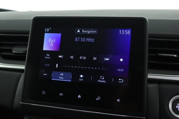 Used Renault Captur 2024 for sale - 76161341: Photo 17