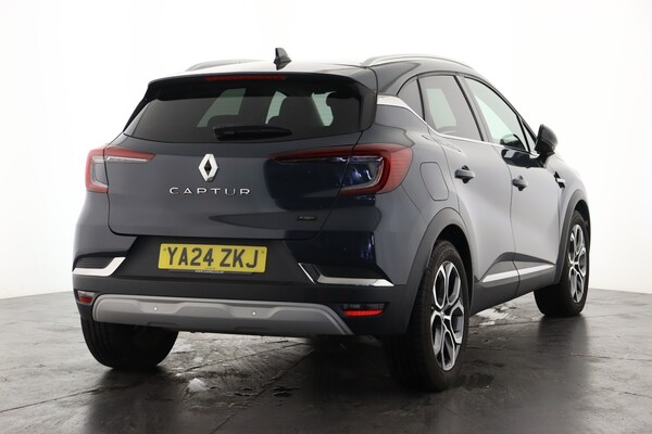Used Renault Captur 2024 for sale - 76161341: Photo 3