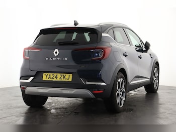 Used Renault Captur 2024 for sale - 76161341: Photo 3