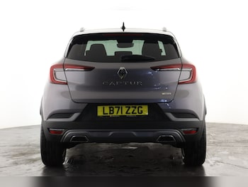 Used Renault Captur 2022 for sale - 75323740: Photo