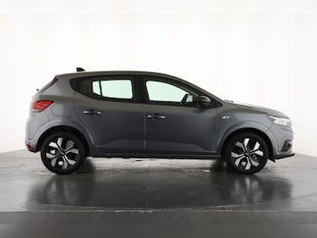 Used Dacia Sandero 2025 for sale - 76871381: Photo