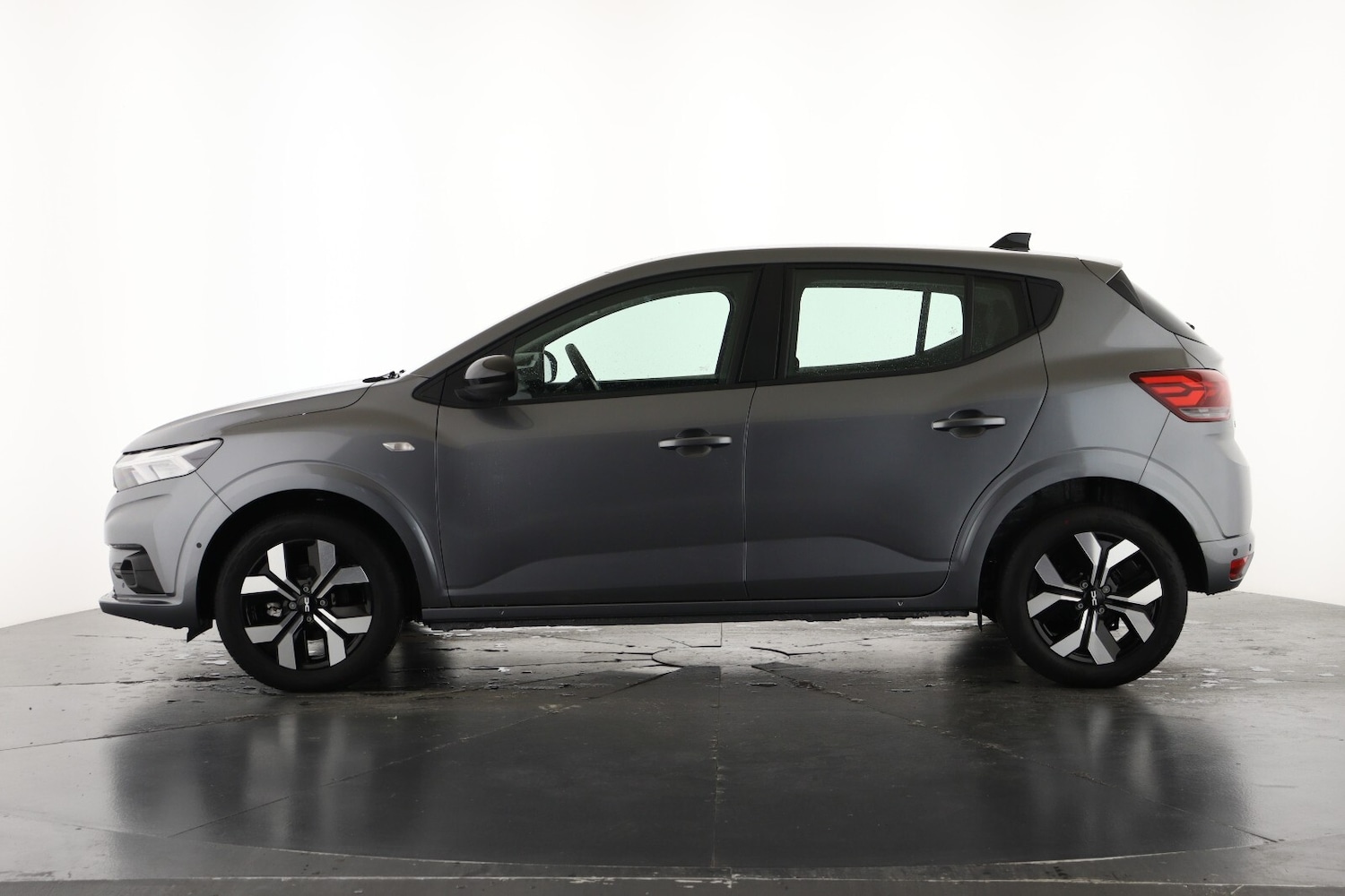 Used Dacia Sandero 2025 for sale - 76871381: Photo 7