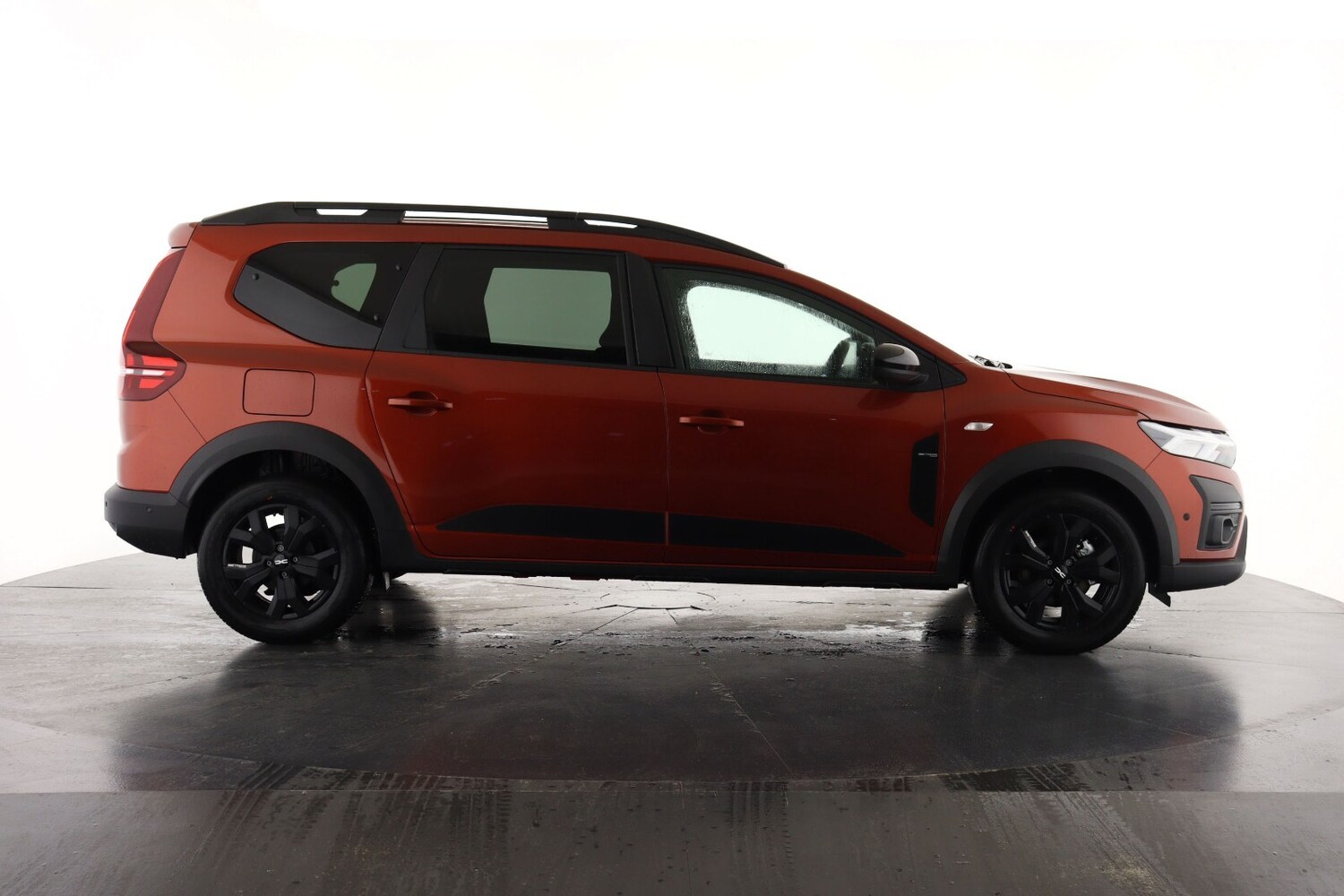 Used Dacia Jogger 2025 for sale - 76614892: Photo 4