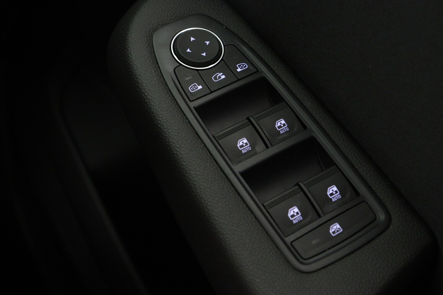 Used Renault Clio 2024 for sale - 76871864: Photo 27