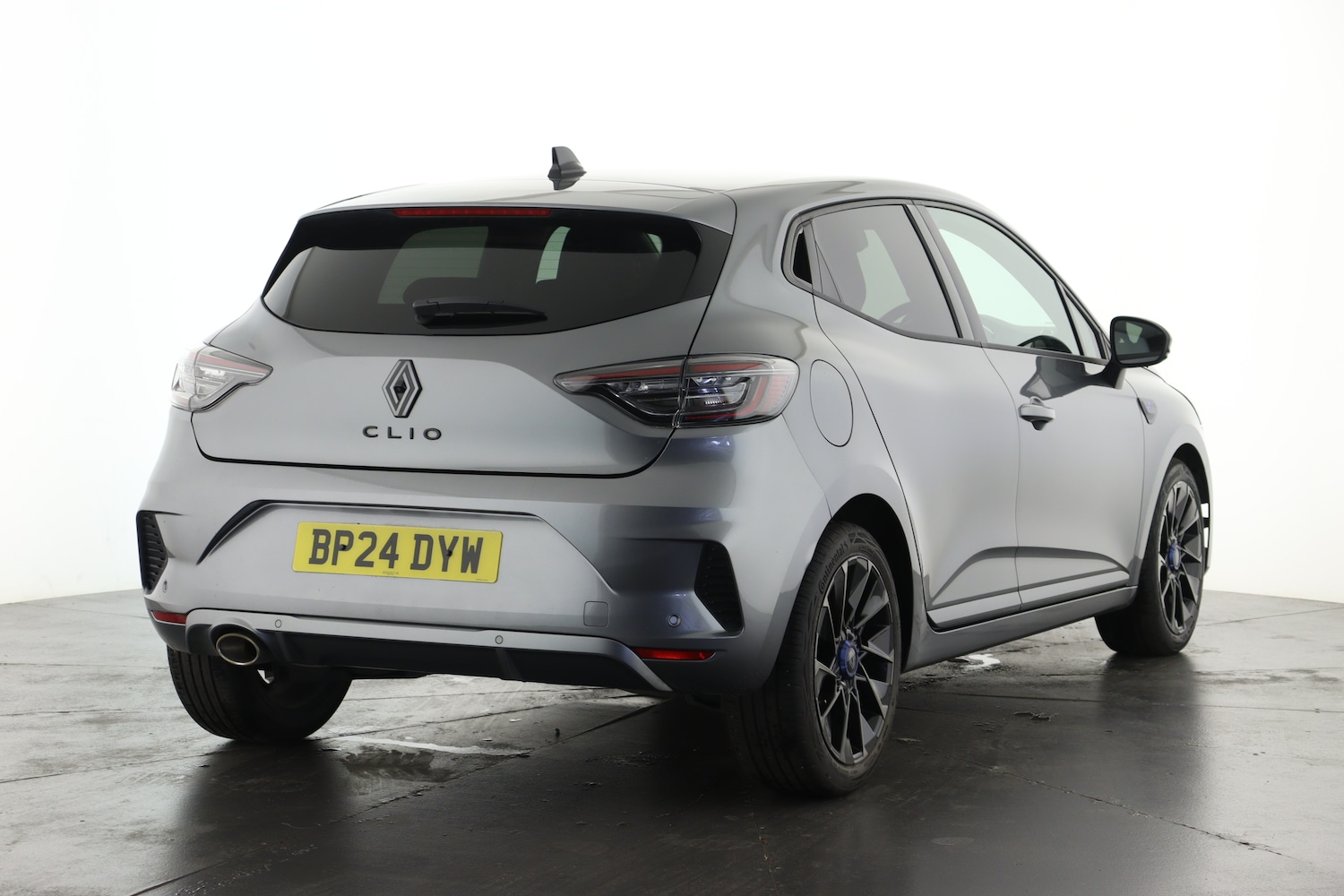 Used Renault Clio 2024 for sale - 76871864: Photo 3