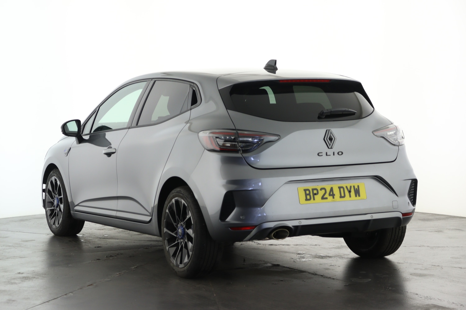 Used Renault Clio 2024 for sale - 76871864: Photo 9