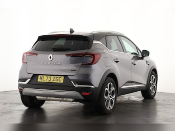 Used Renault Captur 2023 for sale - 76874485: Photo