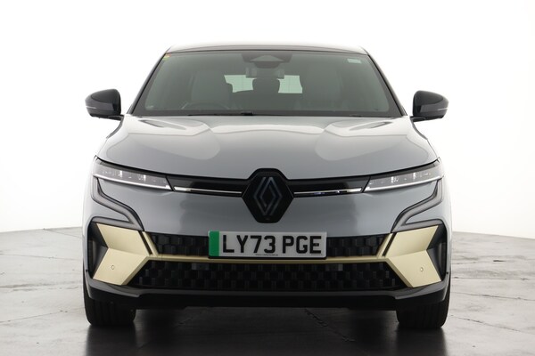 Used Renault Megane E Tech 2024 for sale - 76289965: Photo 6