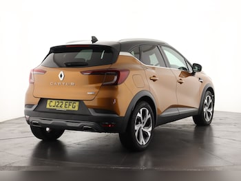 Used Renault Captur 2022 for sale - 76234072: Photo 3