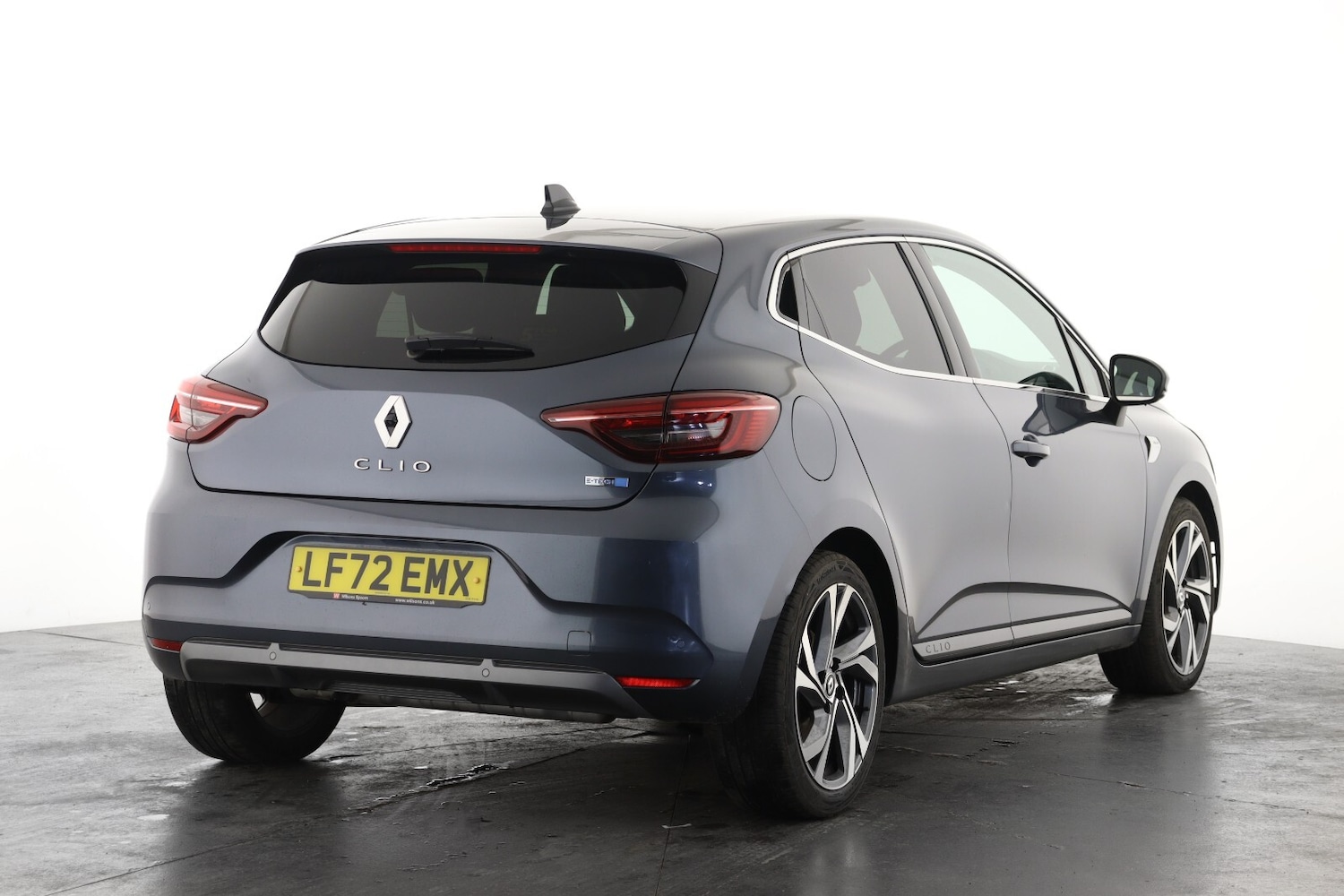 Used Renault Clio 2022 for sale - 77406357: Photo 2