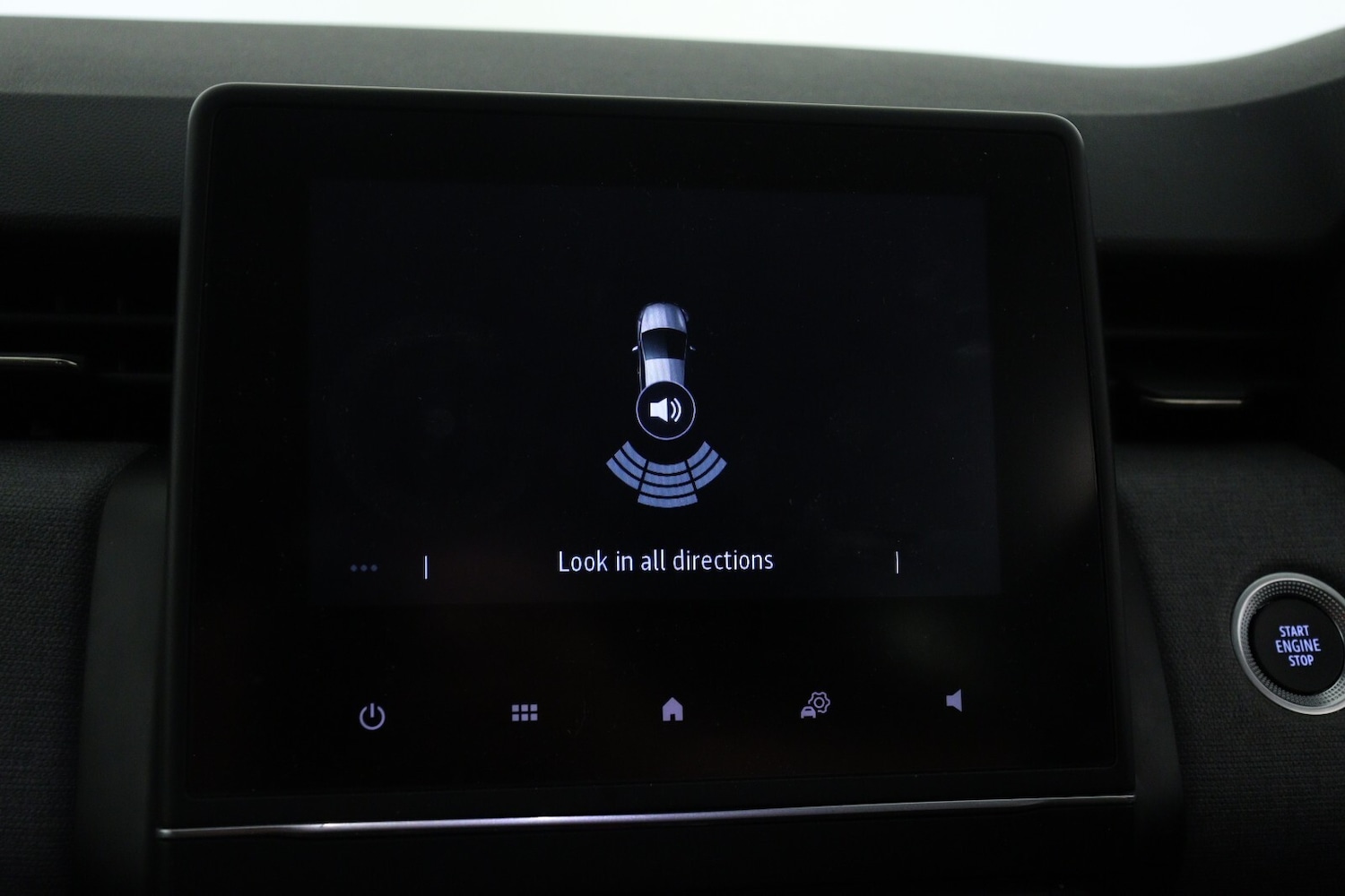 Used Renault Clio 2024 for sale - 76062032: Photo 18