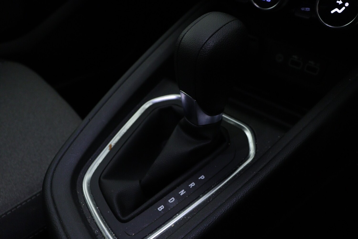Used Renault Clio 2024 for sale - 76062032: Photo 20