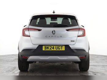 Used Renault Captur 2024 for sale - 78117829: Photo