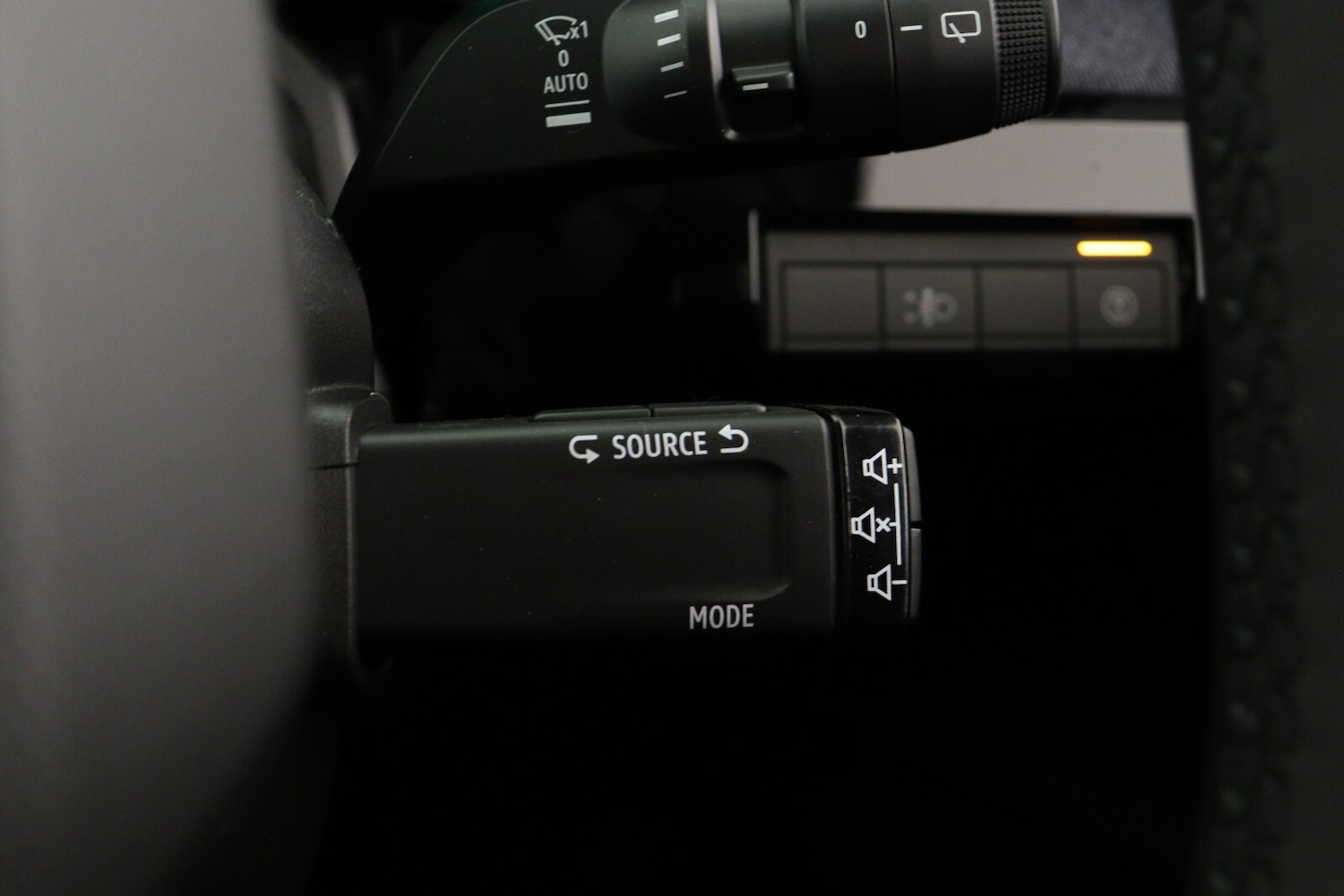 Used Renault 5 2025 for sale - 76870084: Photo 27