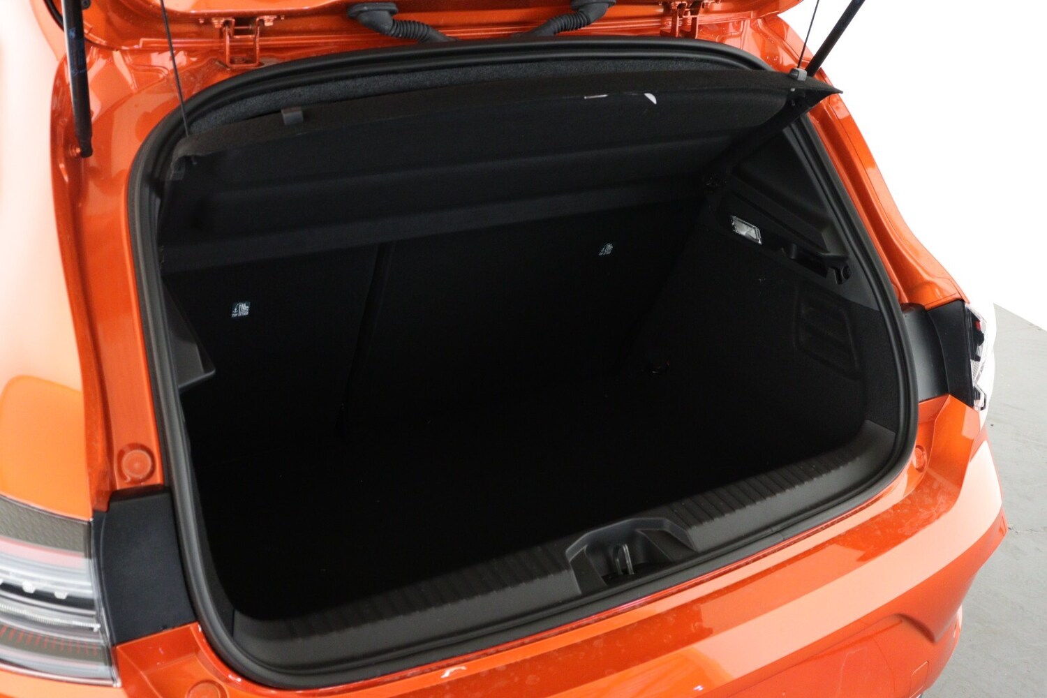 Used Renault Clio 2026 for sale - 77084922: Photo 9