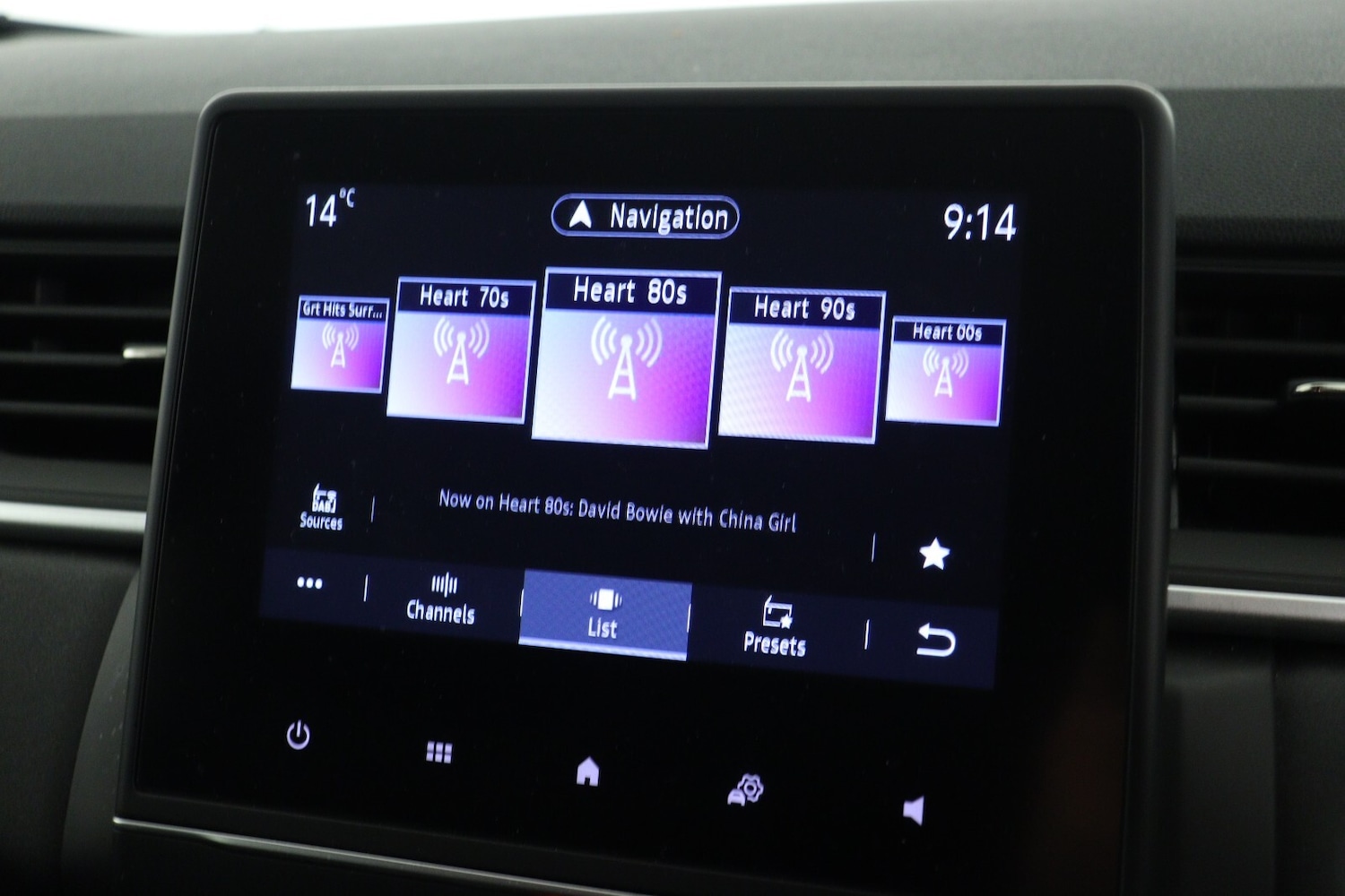 Used Renault Captur 2023 for sale - 76869498: Photo 17