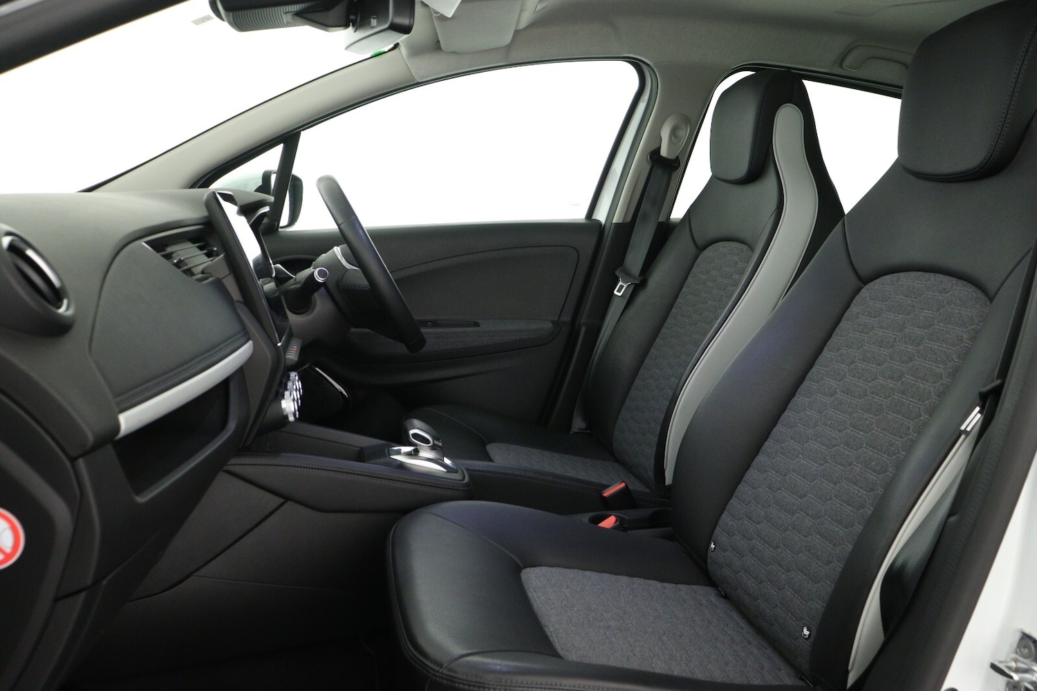 Used Renault Zoe 2021 for sale - 76311991: Photo 11