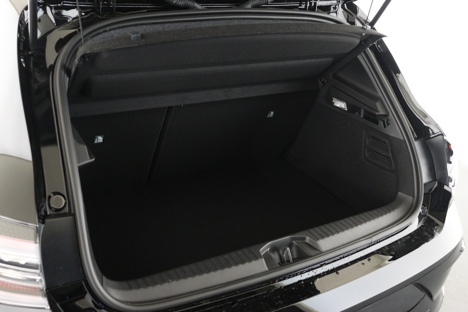 Used Renault Clio 2025 for sale - 76466143: Photo 9