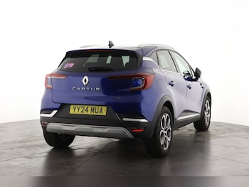 Used Renault Captur 2024 for sale - 75843732: Photo