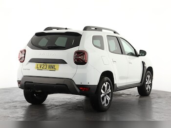 Used Dacia Duster 2023 for sale - 77389037: Photo