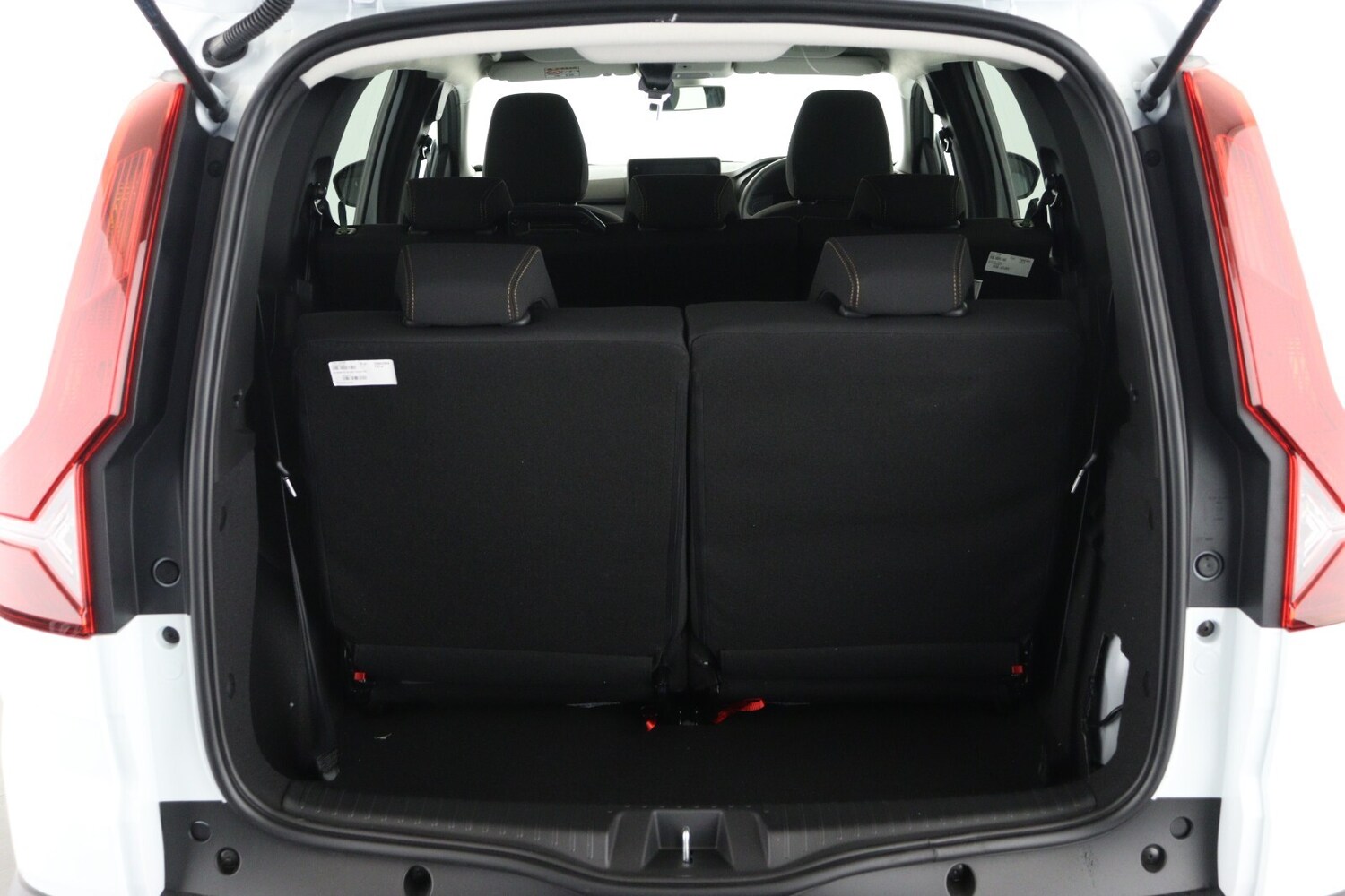 Used Dacia Jogger 2025 for sale - 76615327: Photo 9