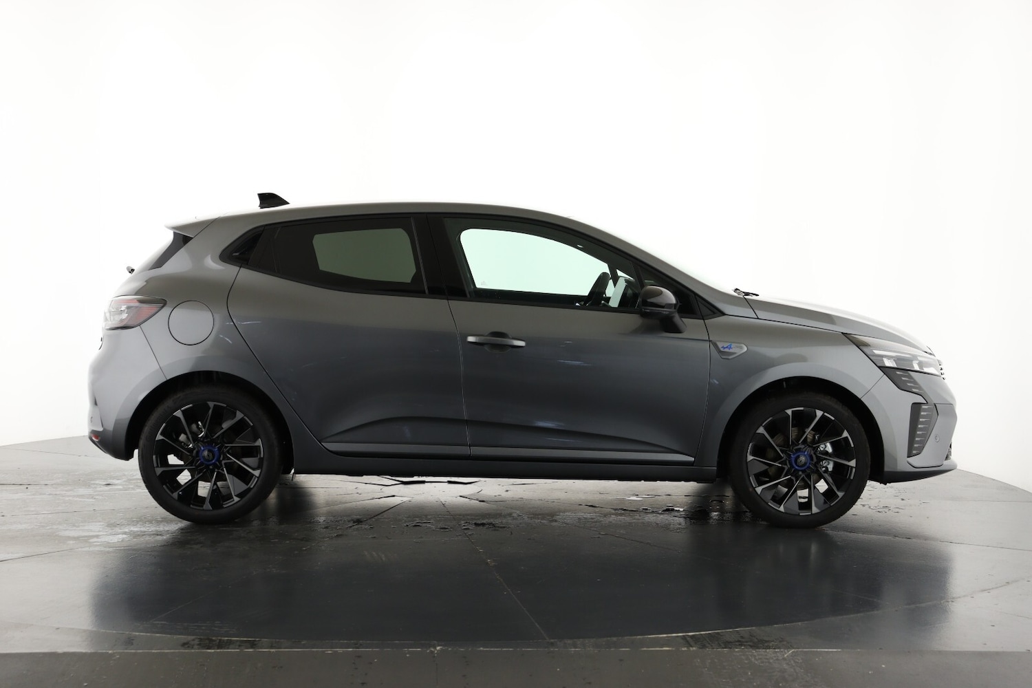 Used Renault Clio 2025 for sale - 76615433: Photo 4