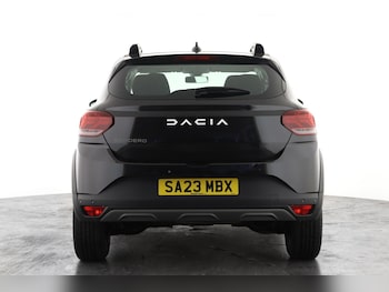 Used Dacia Sandero Stepway 2023 for sale - 78102983: Photo