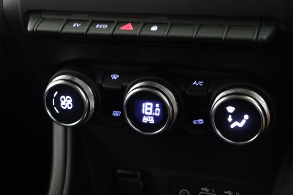 Used Renault Captur 2023 for sale - 75763685: Photo 21