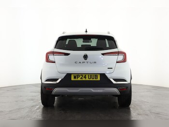 Used Renault Captur 2024 for sale - 75763882: Photo