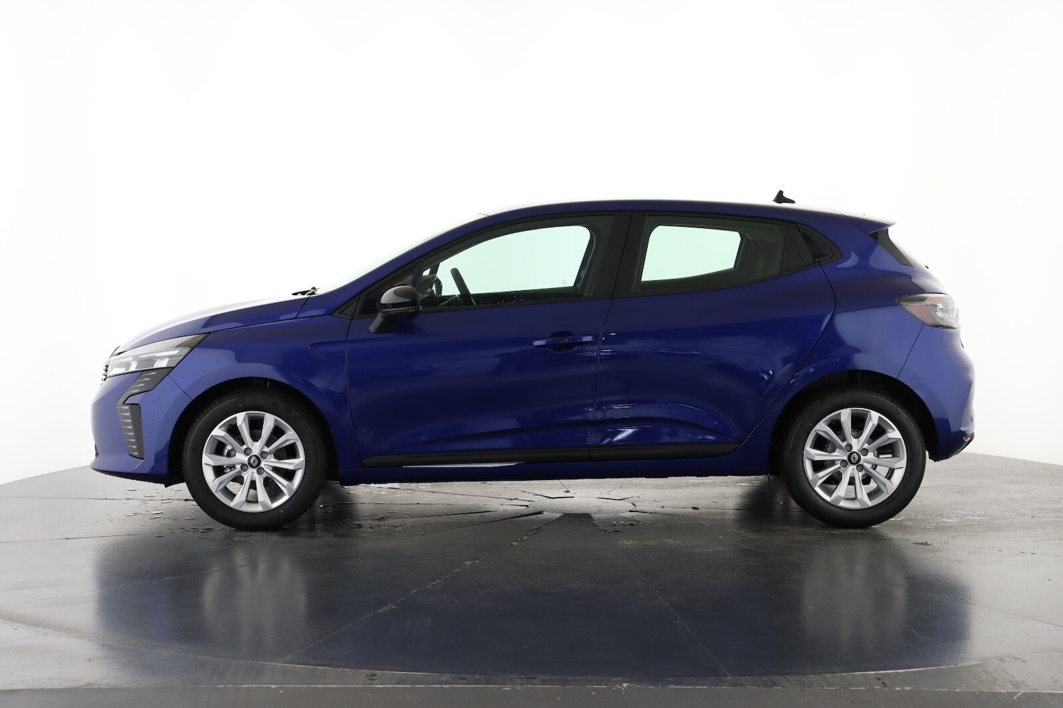 Used Renault Clio 2025 for sale - 76116826: Photo 8