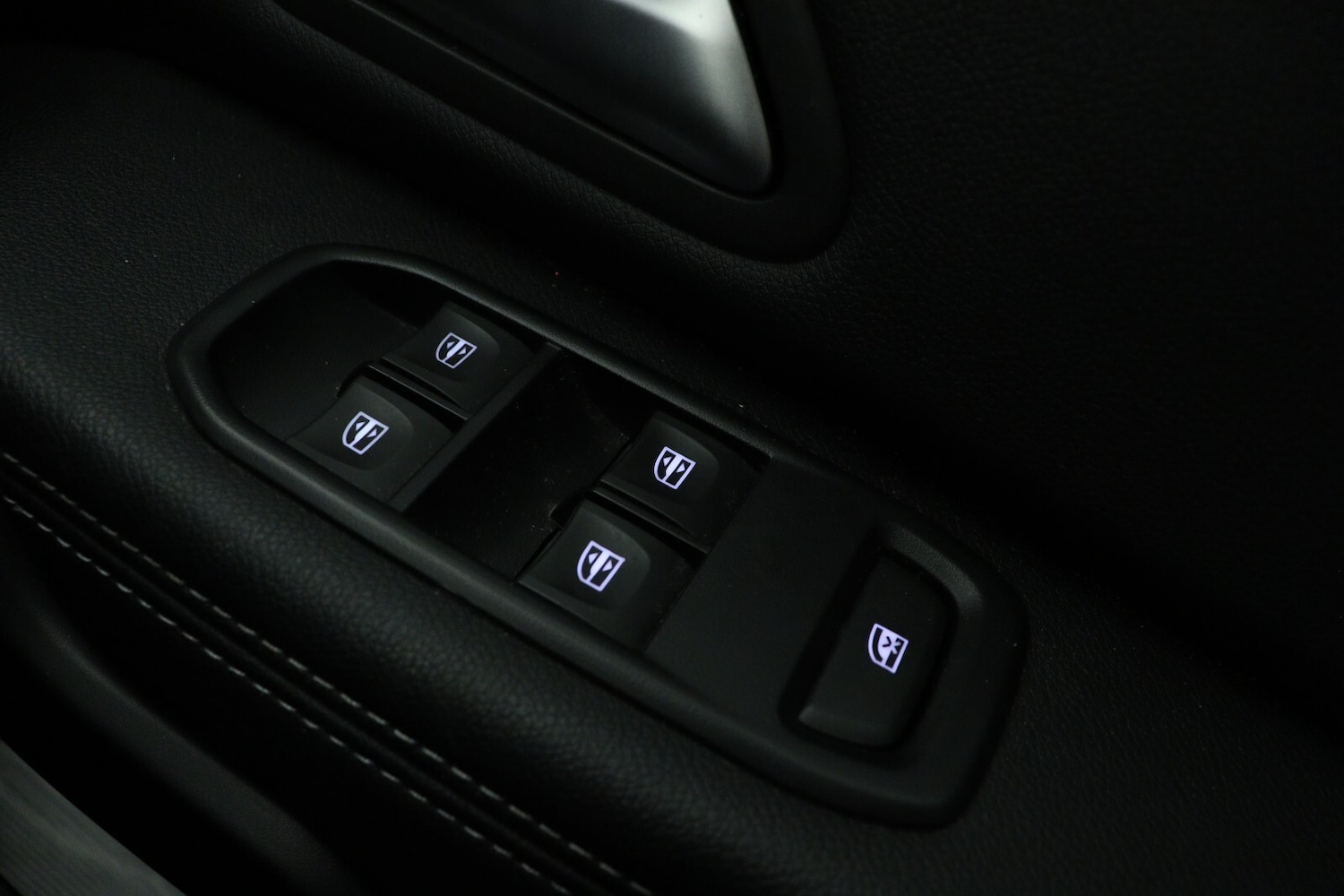 Used Dacia Duster 2023 for sale - 76870675: Photo 24