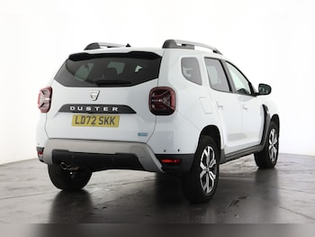 Used Dacia Duster 2023 for sale - 76870675: Photo