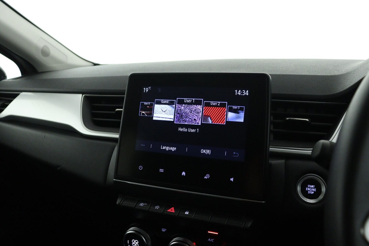 Used Renault Captur 2023 for sale - 75984651: Photo 18