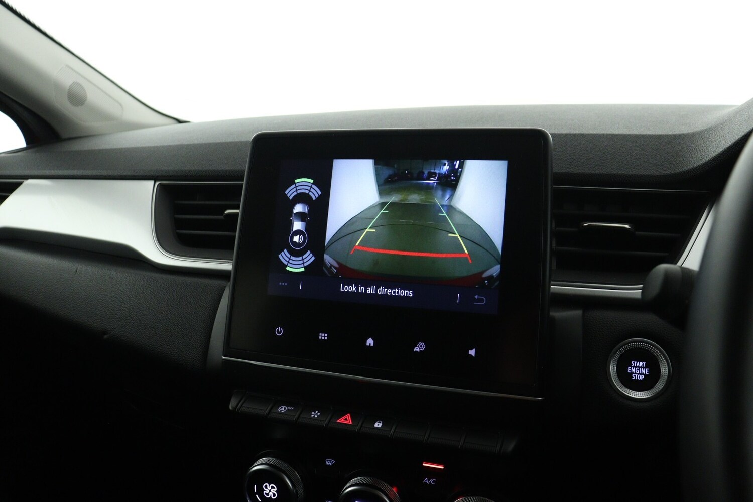 Used Renault Captur 2023 for sale - 75984651: Photo 19