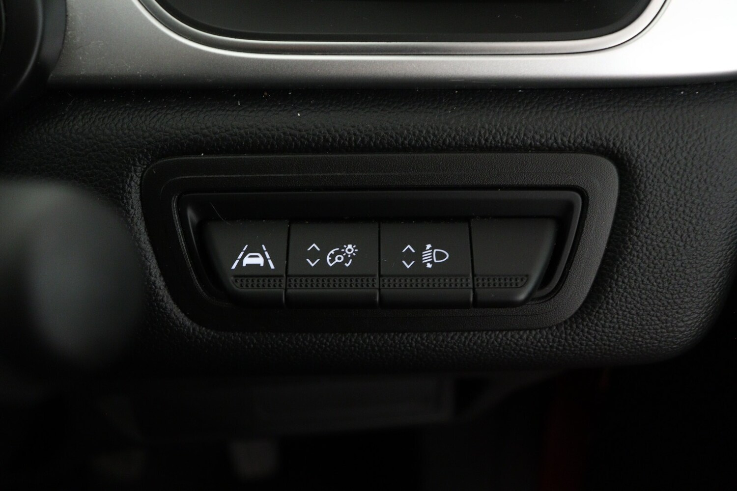 Used Renault Captur 2023 for sale - 75984651: Photo 22