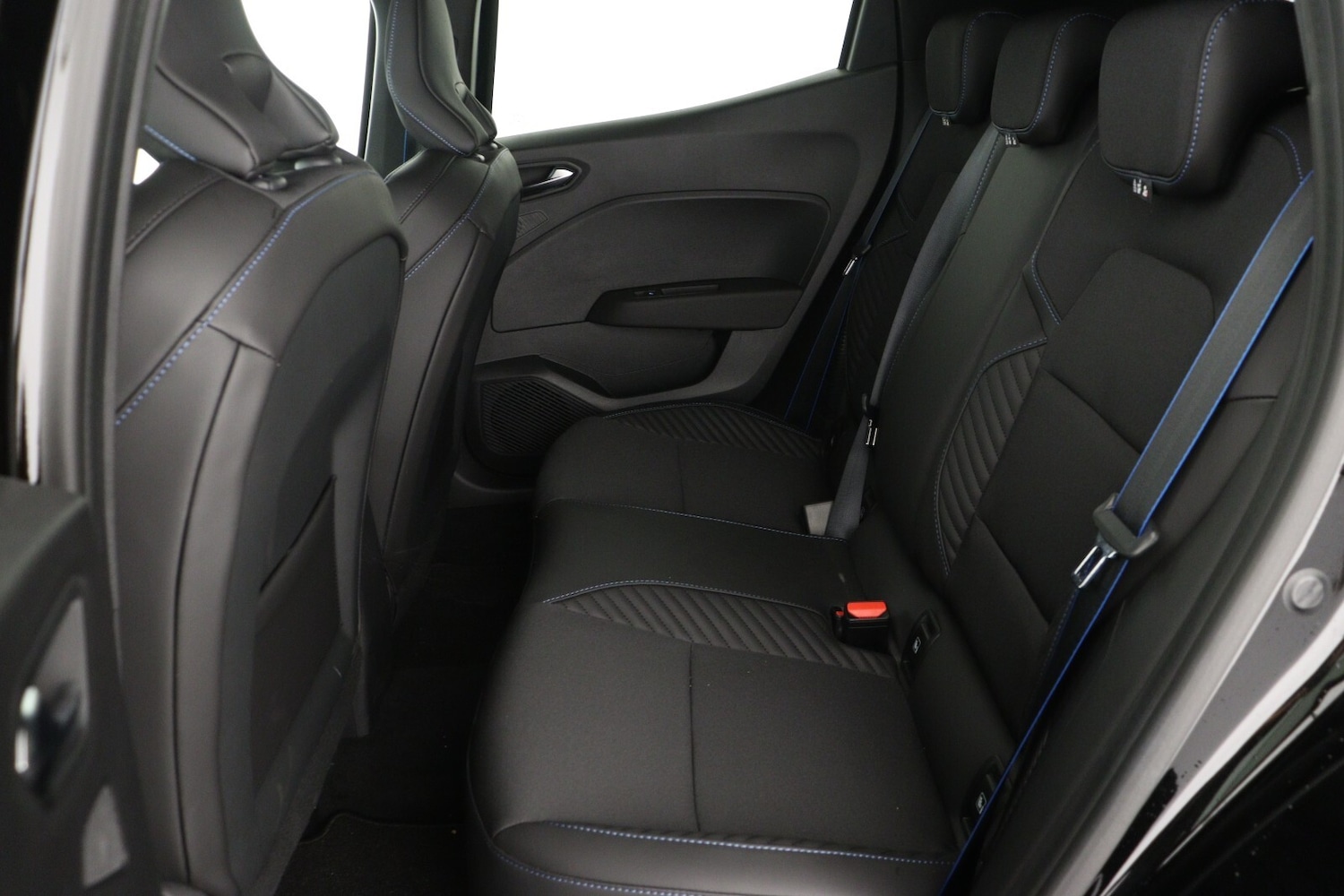 Used Renault Clio 2024 for sale - 76602863: Photo 13