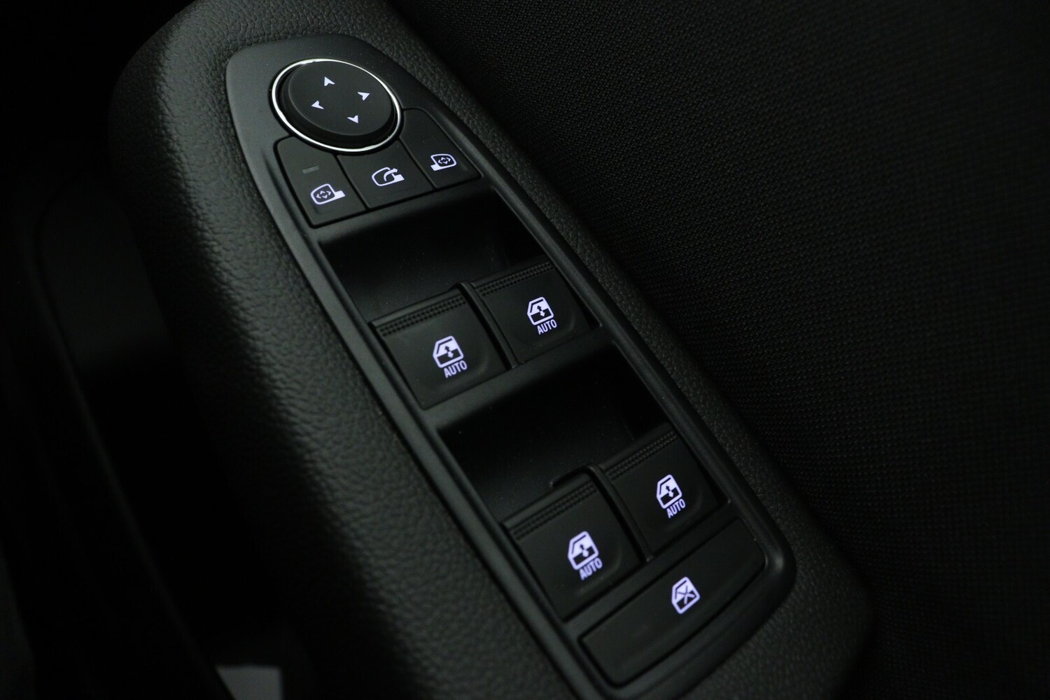 Used Renault Clio 2024 for sale - 76602863: Photo 20