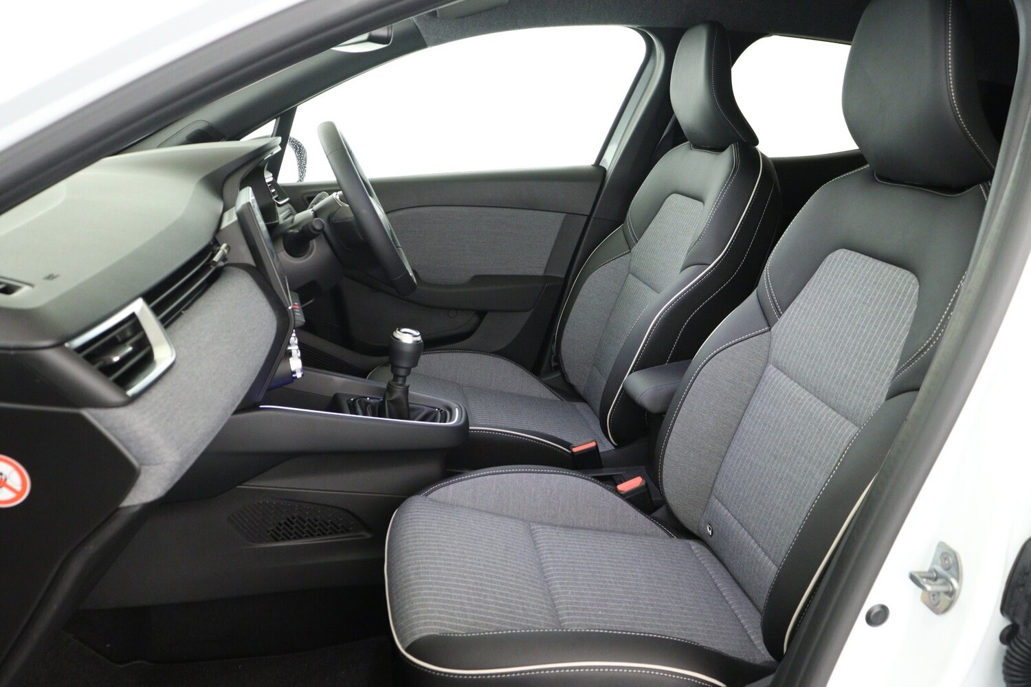 Used Renault Clio 2026 for sale - 77084831: Photo 10