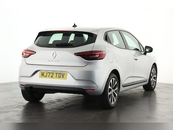 Used Renault Clio 2023 for sale - 75324753: Photo