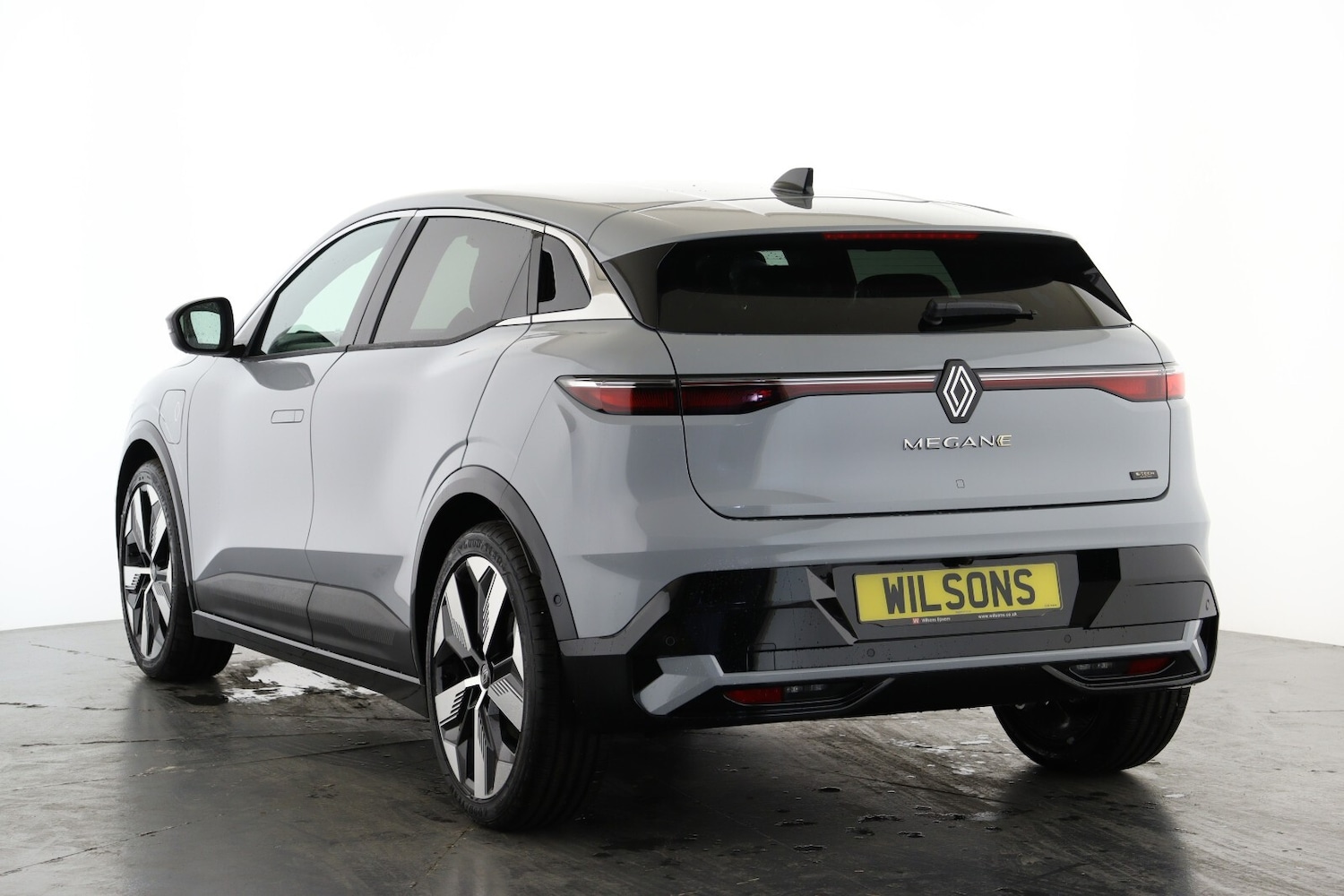 Used Renault Megane E Tech 2024 for sale - 76873516: Photo 2