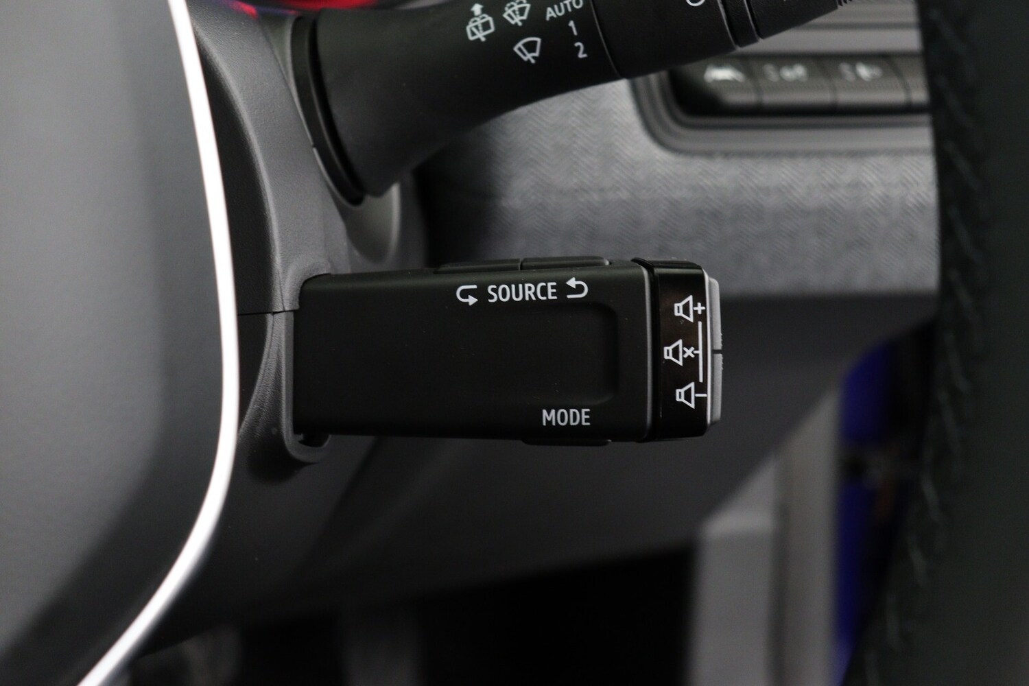 Used Renault Clio 2025 for sale - 76393589: Photo 21